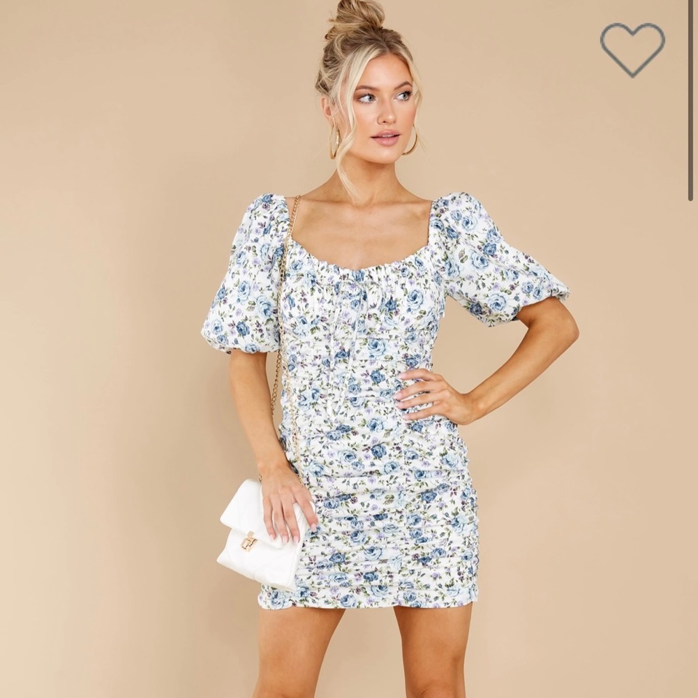 Red Dress boutique Blue floral dress - size small